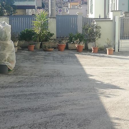 Agli Oleandri Appartamento In Villa Con Con Parcheggio Gorizia Dış mekan fotoğraf