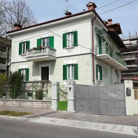 Agli Oleandri Appartamento In Villa Con Con Parcheggio Gorizia Dış mekan fotoğraf